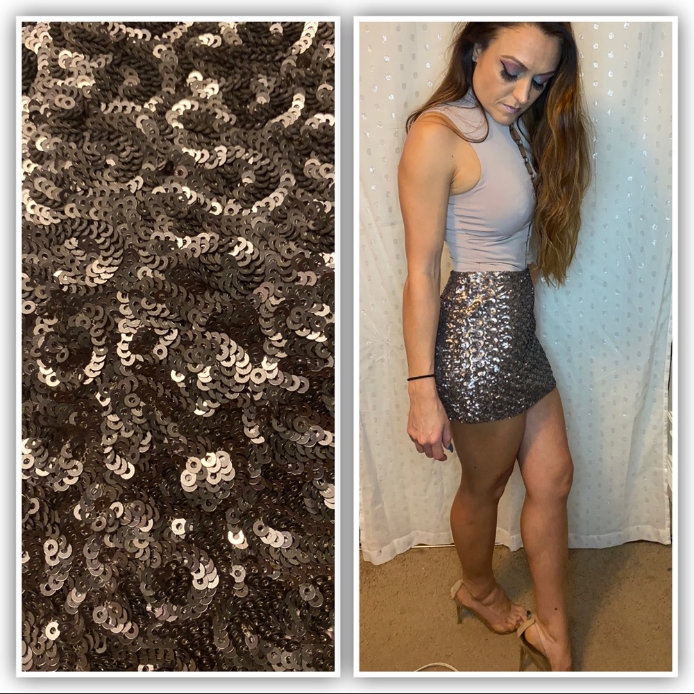 Olivaceous Taupe Sequined Mini Skirt.